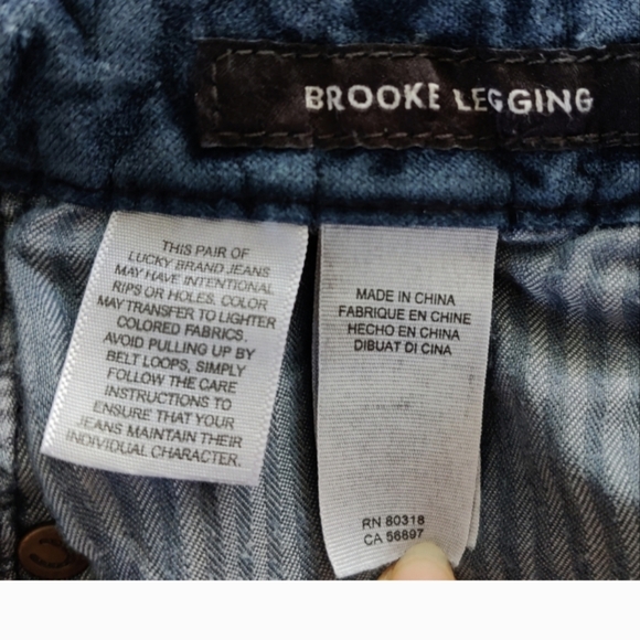 Lucky Brand Brooke Leggings Velvet size 6/ 28 - Picture 6 of 8